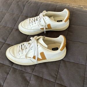Veja Cream and Tan Casual Sneakers